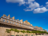 écouvrez Tilô Conciergerie - Votre partenaire de confiance en Bretagne, de la Côte d’Émeraude à Dinan